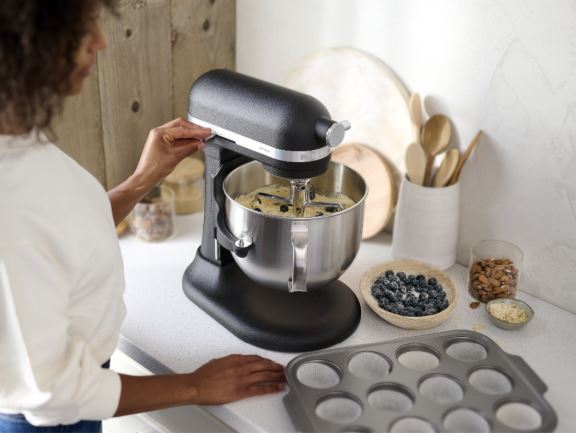 KitchenAid Artisan 6.6L Bowl Lift Food Mixer